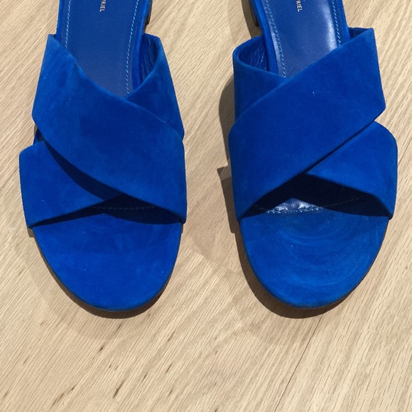NWOT MANSUR GAVRIEL Electric Blue Suede Crossover Slide Sandals Flats 41/11 - Picture 3 of 6